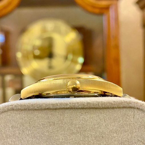 Đồng hồ Rado Golden Horse bọc vàng dây demi mặt vàng đẹp sang trọng