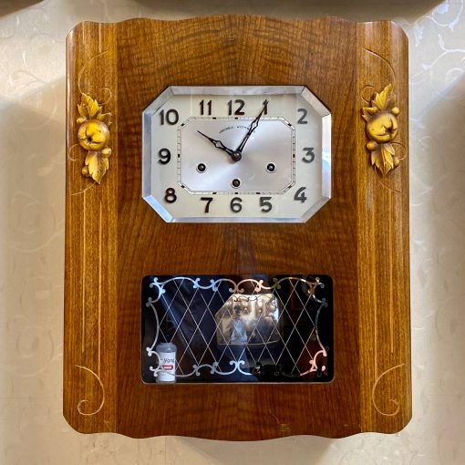Đồng hồ FFR thùng bè mặt số nổi mang nét đẹp tân cổ từ Pháp