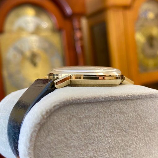 Đồng hồ Omega Seamaster De Ville đúc vàng 14K