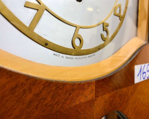 Đồng hồ vedette thùng bè mặt quai chảo số nổi vàng sang trọng nhập Pháp