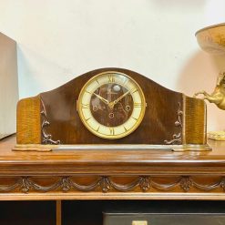 Đồng hồ vai bò Đức thiết kế sang trọng cùng âm thanh bản West ngân vang