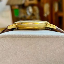 Đồng hồ bulova mặt trải tia ánh bạc kim vàng bọc vàng đẳng cấp