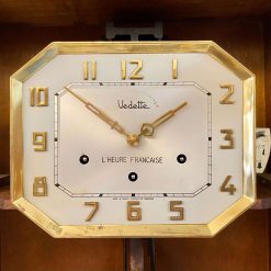 Đồng hồ Vedette tắt chuông đêm thùng bè bốn bông mặt số nổi vàng
