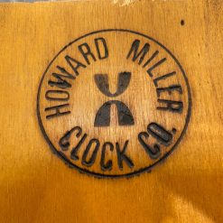 Đồng hồ tạ cây Howard milleer thùng sồi vân đối xứng đẹp dáng cao chơi 3 bản nhạc