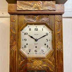 Đồng hồ VEDETTE thùng dài chạm trổ chơi bản nhạc đặc biệt con bườm vàng