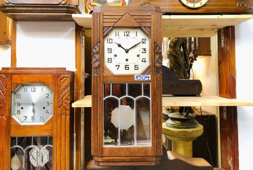 Đồng hồ Junghans 2 mũi tên gông hoa thị âm hay nhập pháp