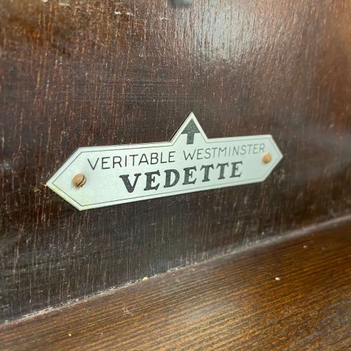 Đồng hồ Vedette thùng bè độ mới cao cùng bộ số nổi vàng hồng hiếm có
