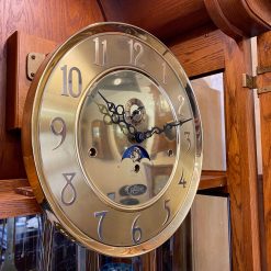 Đồng hồ tạ cây Ridgeway buồng kính ba kệ trưng bày chơi 3 bản nhạc có tắt chuông đêm