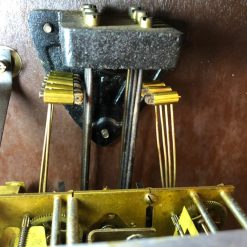 Đồng hồ FFR số nổi vàng chơi 4 bản nhạc thùng bè chùm nho nhập pháp
