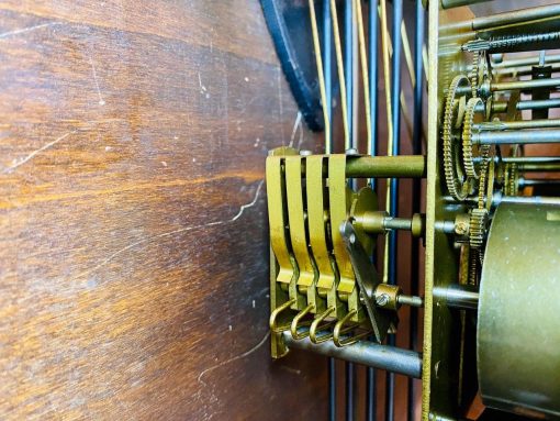 Đồng hồ FFR số nổi vàng lắc vàng thùng chùm đào cao cấp nhập pháp