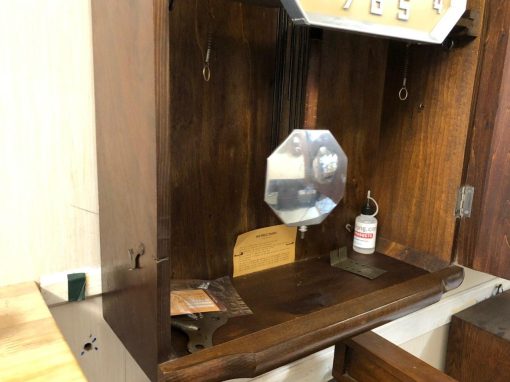 Đồng Hồ Jura Thùng Bè Vân Đối Xứng Số Nổi Nhập Pháp