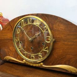 Đồng hồ vai bò girod thiết kế khỏe khoắn mặt số nổi vàng nhập Pháp