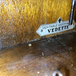 Đồng hồ Vedette mặt số nổi vàng hồng thùng cổ kính
