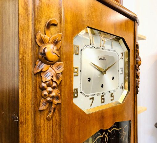 Đồng hồ Vedette số nổi vàng thùng chùm đào trạm trổ đẹp nhập pháp