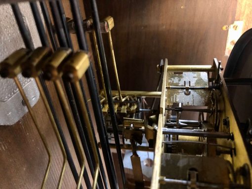 Đồng hồ vedette thùng dài kính ráo thiết kế cổ kính sang trọng nhập pháp