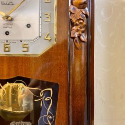 Đồng hồ cổ Vedette số nổi vàng thùng nu điểm chùm đào 2 bên cùng bộ máy đẹp 