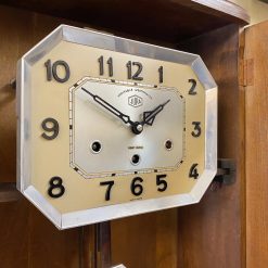 Đồng hồ cổ Jura 8 gông 8 búa số nổi cùng với thiết kế thùng chạm chùm nho máy vách đồng đẹp 