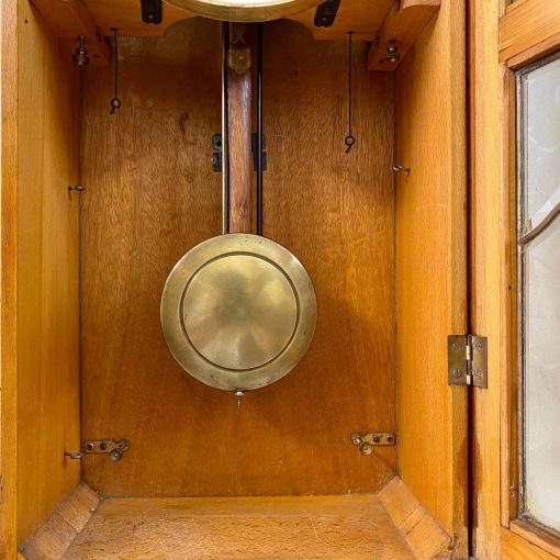 Đồng hồ Kienzle thùng dài gỗ sồi mặt tròn lắc vàng đặc biệt chơi chuông điểm gông đồng bạch hay