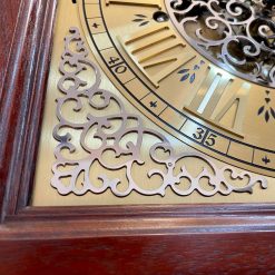 Đồng hồ tủ cây Howard Miller thuộc bộ sưu tập tổng thống cực đẹp