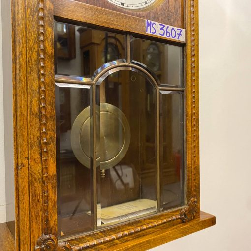 Đồng hồ Vedette thùng dài kính rào đẹp cổ kính
