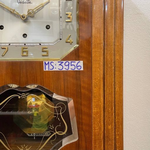 Đồng hồ cổ Vedette số nổi vàng thùng nu nho đẹp nổi tiếng