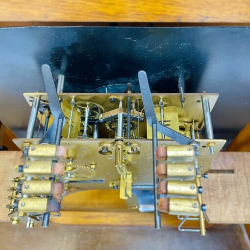 Đồng hồ cổ Vedette 8/8 thùng trạm 2 bông đào chuông hay - Hình ảnh 12