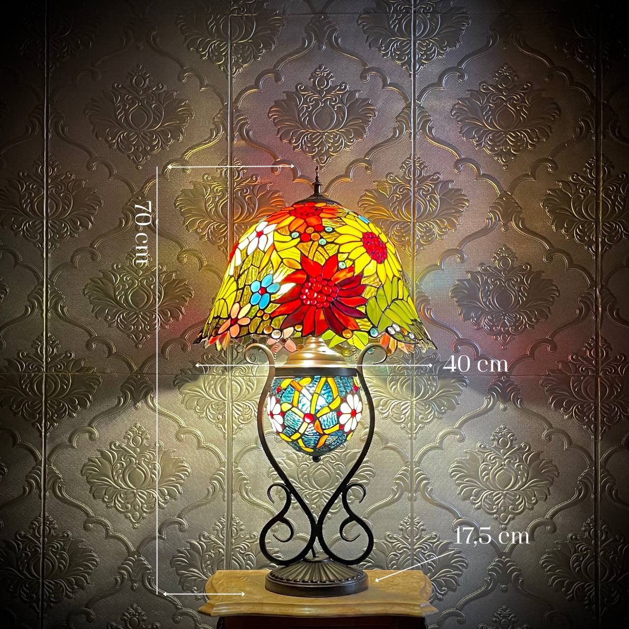 Đèn bàn Tiffany hoa hướng dương và hoa cúc đỏ