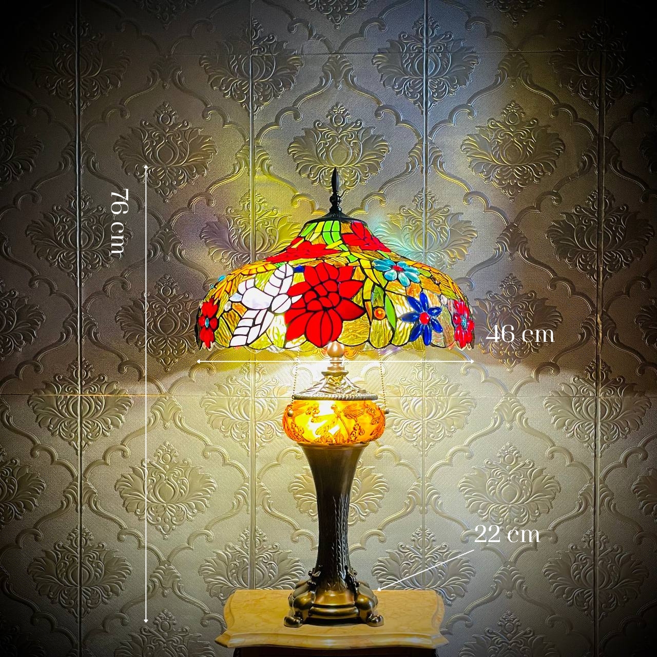 Đèn bàn Tiffany ánh hoa vĩnh cửu