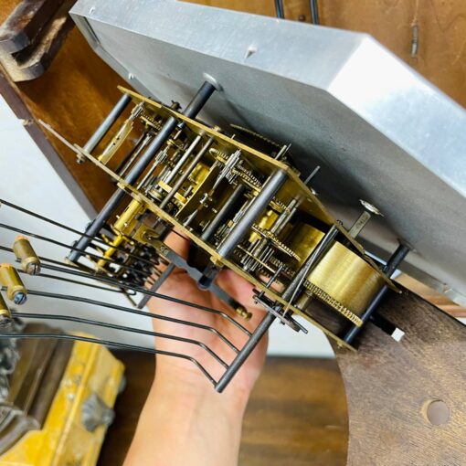 Đồng hồ cổ Odo 54/8 thùng sồi hoa đẹp cổ điển - Hình ảnh 11