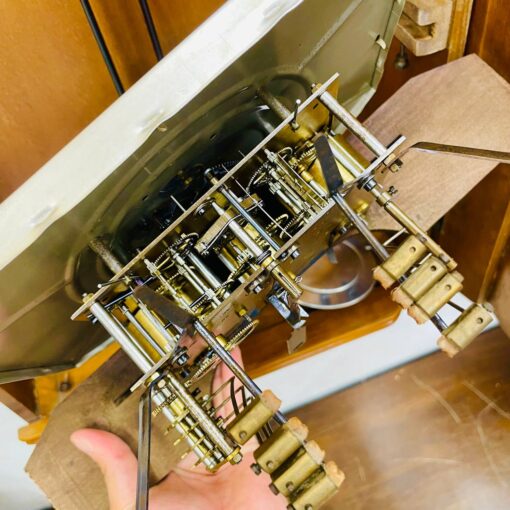 Đồng hồ cổ Vedette 8/8 thùng nu chuông ngân - Hình ảnh 11