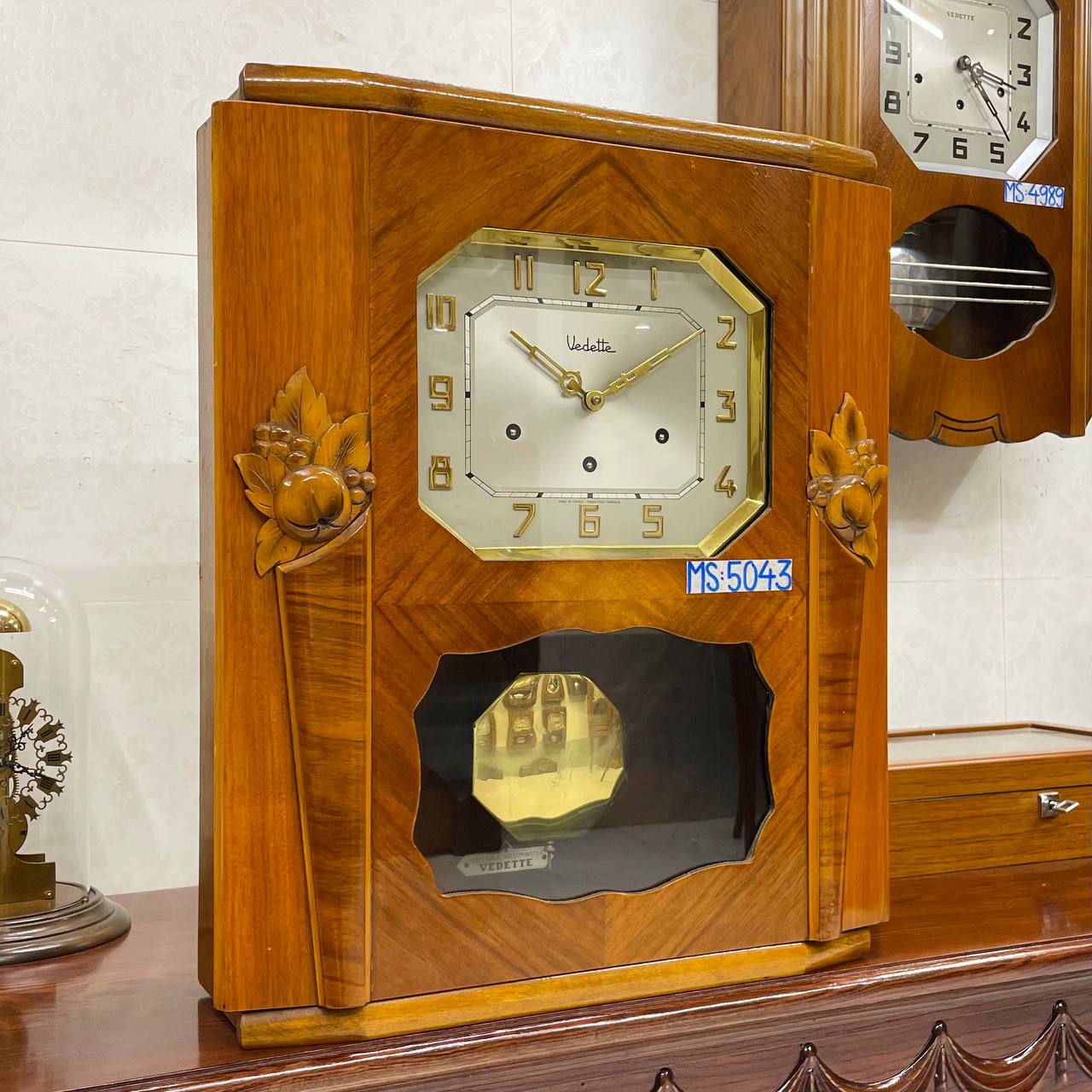 Đồng hồ cổ Vedette 8/8 số nổi vàng sang trọng - Ảnh 3