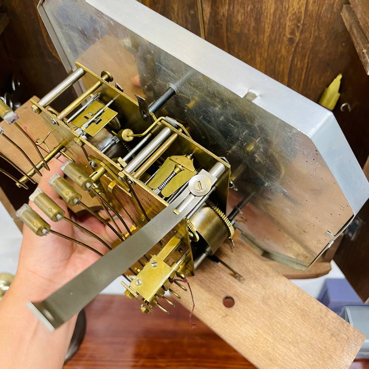 Đồng hồ cổ FFR 8/8 thùng nu nho chuông ngân vang - Ảnh 11