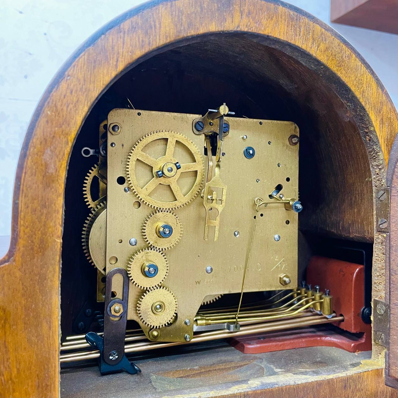 Đồng hồ vai bò Mauthe 5/5 gỗ vân đẹp chuông vang ấm - Ảnh 9