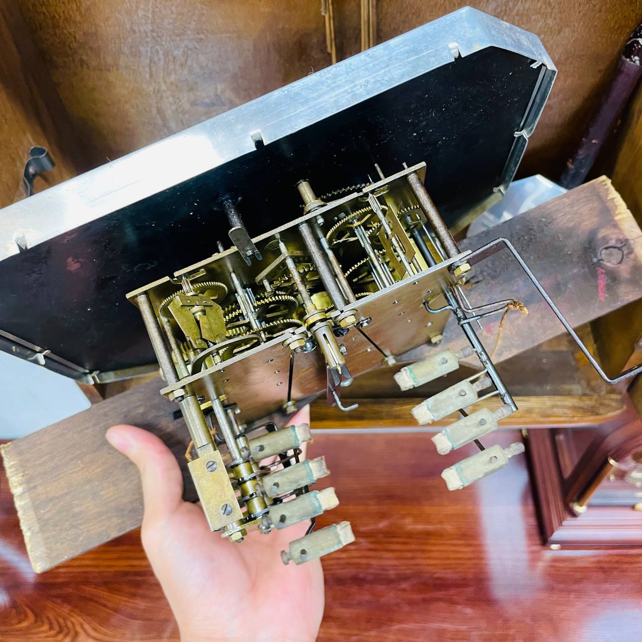 Đồng hồ cổ Jura 8/8 thùng 4 bông chuông hay - Ảnh 12