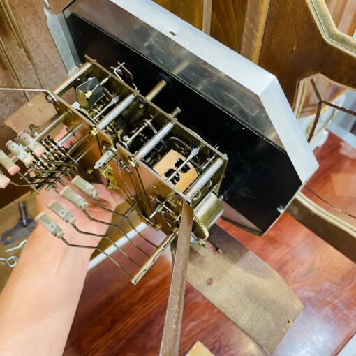 Đồng hồ cổ Girod 8/8 thùng nu chơi chuông 2 bản nhạc - Ảnh 11