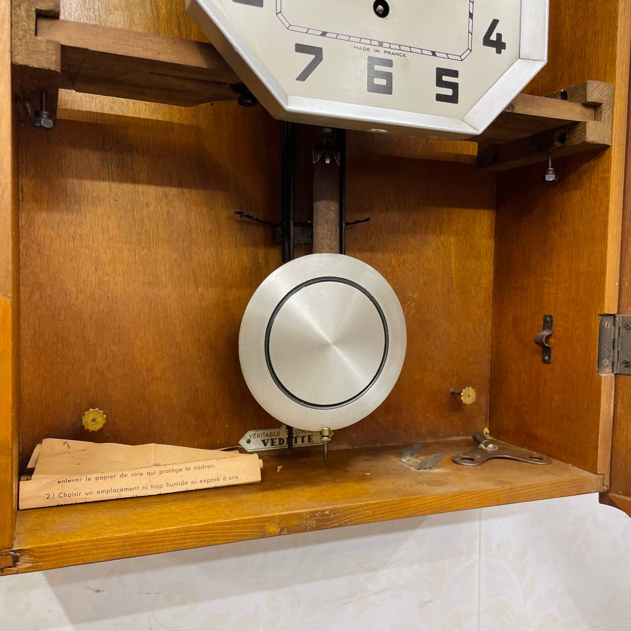 Đồng hồ cổ Vedette 8/8 thùng sồi hoa đẹp cổ điển - Ảnh 7