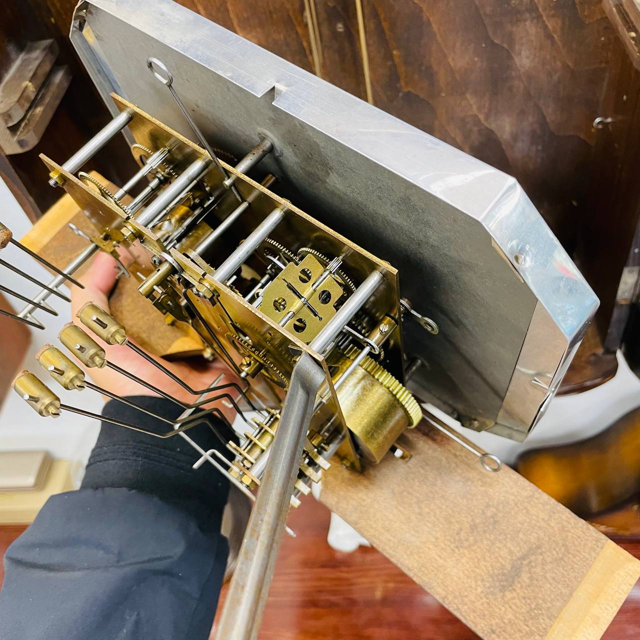 Đồng hồ cổ MK 8/8 thùng nu nho siêu chất - Ảnh 11