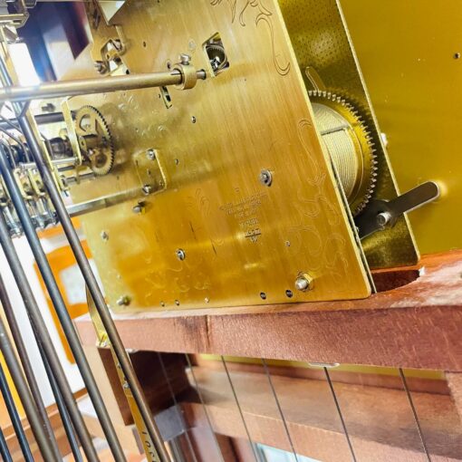 Đồng hồ tủ cây Howard Miller 12/12 mái sừng chơi chuông 3 bản nhạc - Ảnh 14