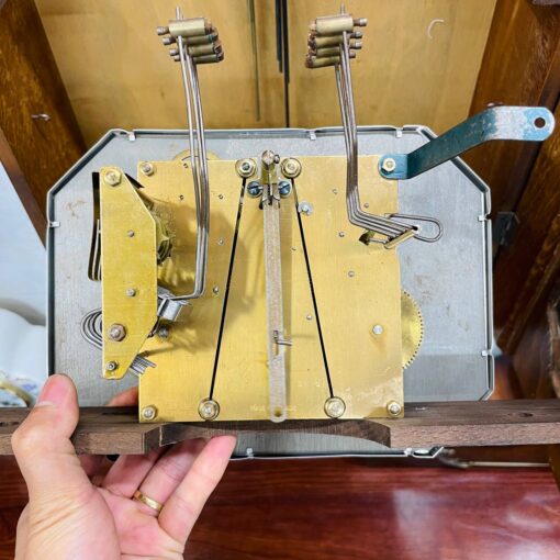 Đồng hồ tủ cây Jura 8/8 thùng sồi đào - Ảnh 9