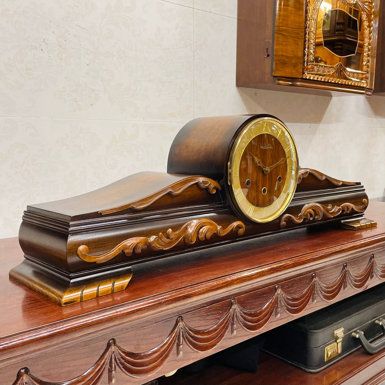 Đồng hồ vai bò Vedette 5/5 hàng khủng số la mã - Ảnh 3