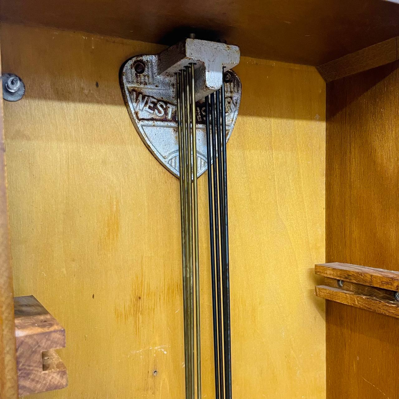 Đồng hồ Jura 8/8 mặt tròn thùng sồi - Ảnh 11